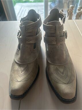 EUC ROPER Willa Ankle Boot - size 9.5, Rodeo festival country western cowgirl